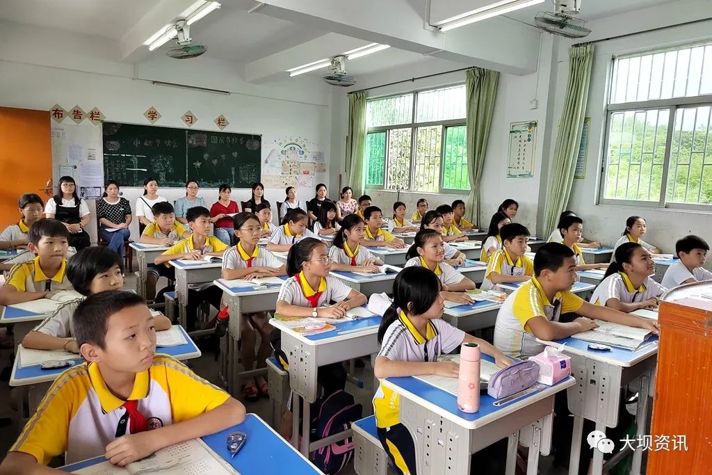 大手拉小手,成长一起走——普宁市流沙第五小学和大坝镇坡乌小学结对