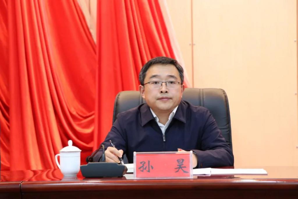 贵州籍80后任副厅级区委书记(附简历)