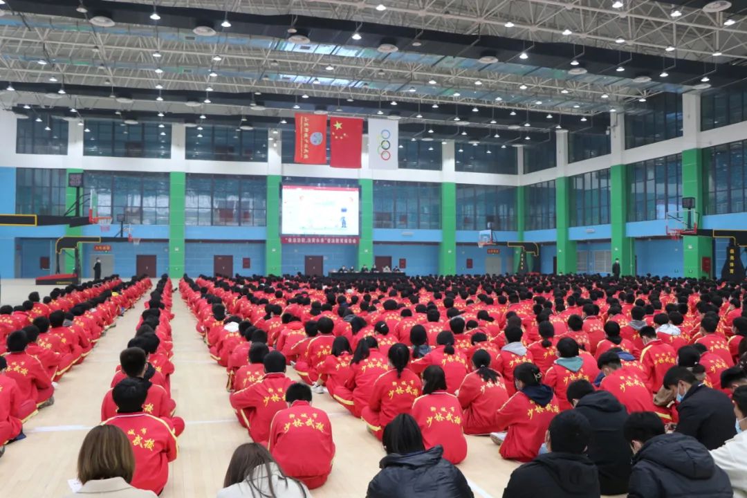 聊城少林武校,江北体校举行法制副校长聘任仪式暨青少年普法教育报告