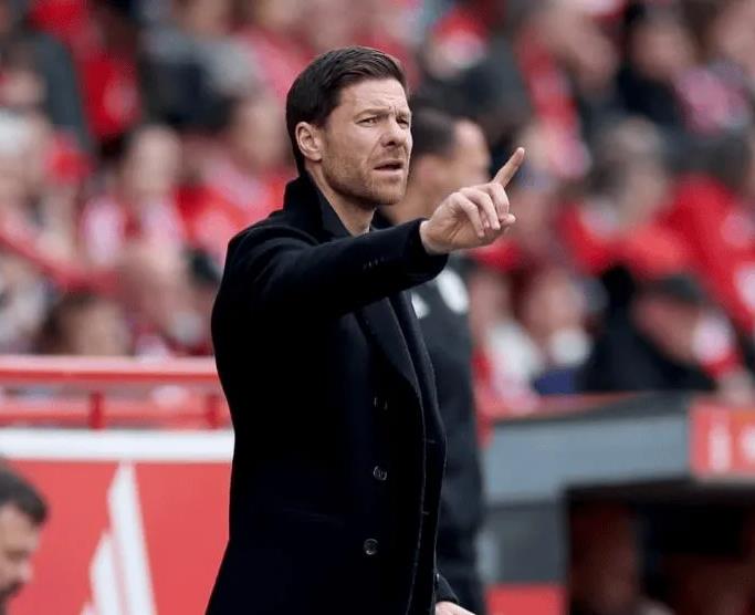 弗洛伦蒂诺将哈维-阿隆索视作有能力,优雅的皇马新帅候选人