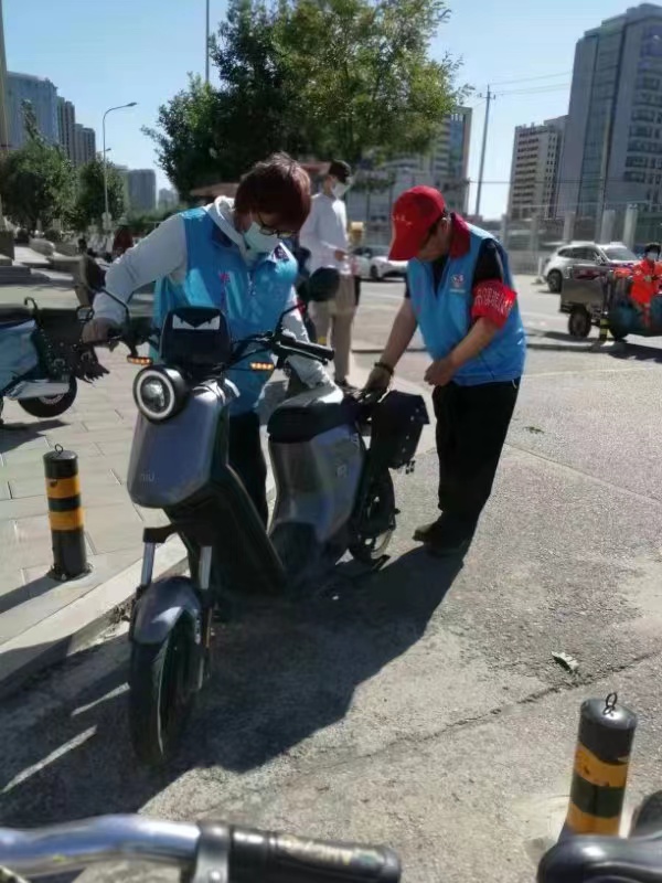 豐臺區右安門街道竇珍志願服務聯合會助力創城創衛