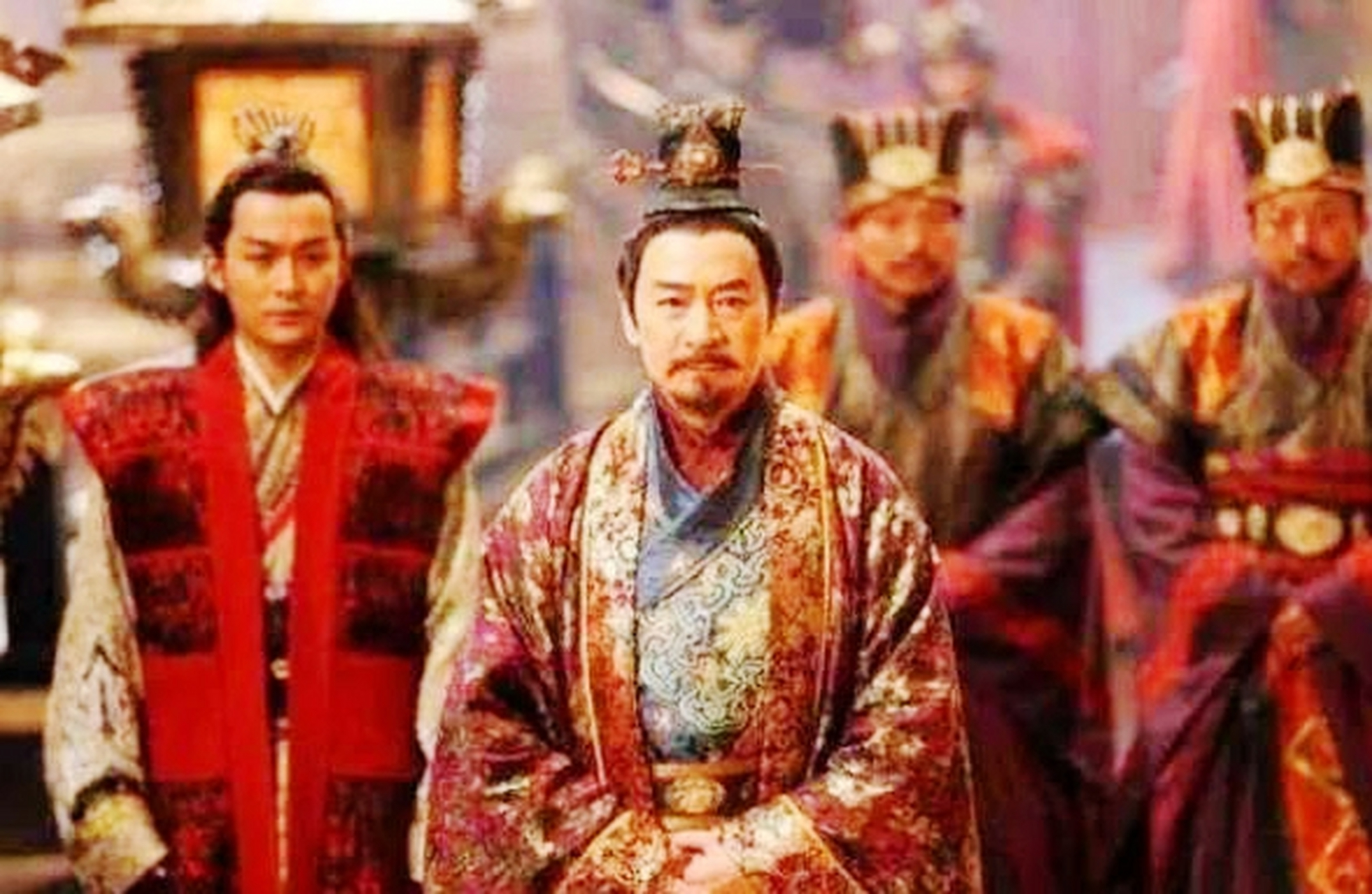 710年,李成器哭着辞去太子,对父亲李旦说:"我的儿子没有立过一寸功