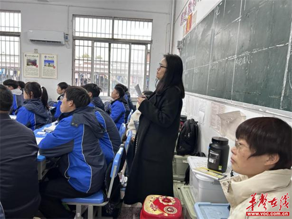 安乡五中:校际交流促合作 携手同行谋发展