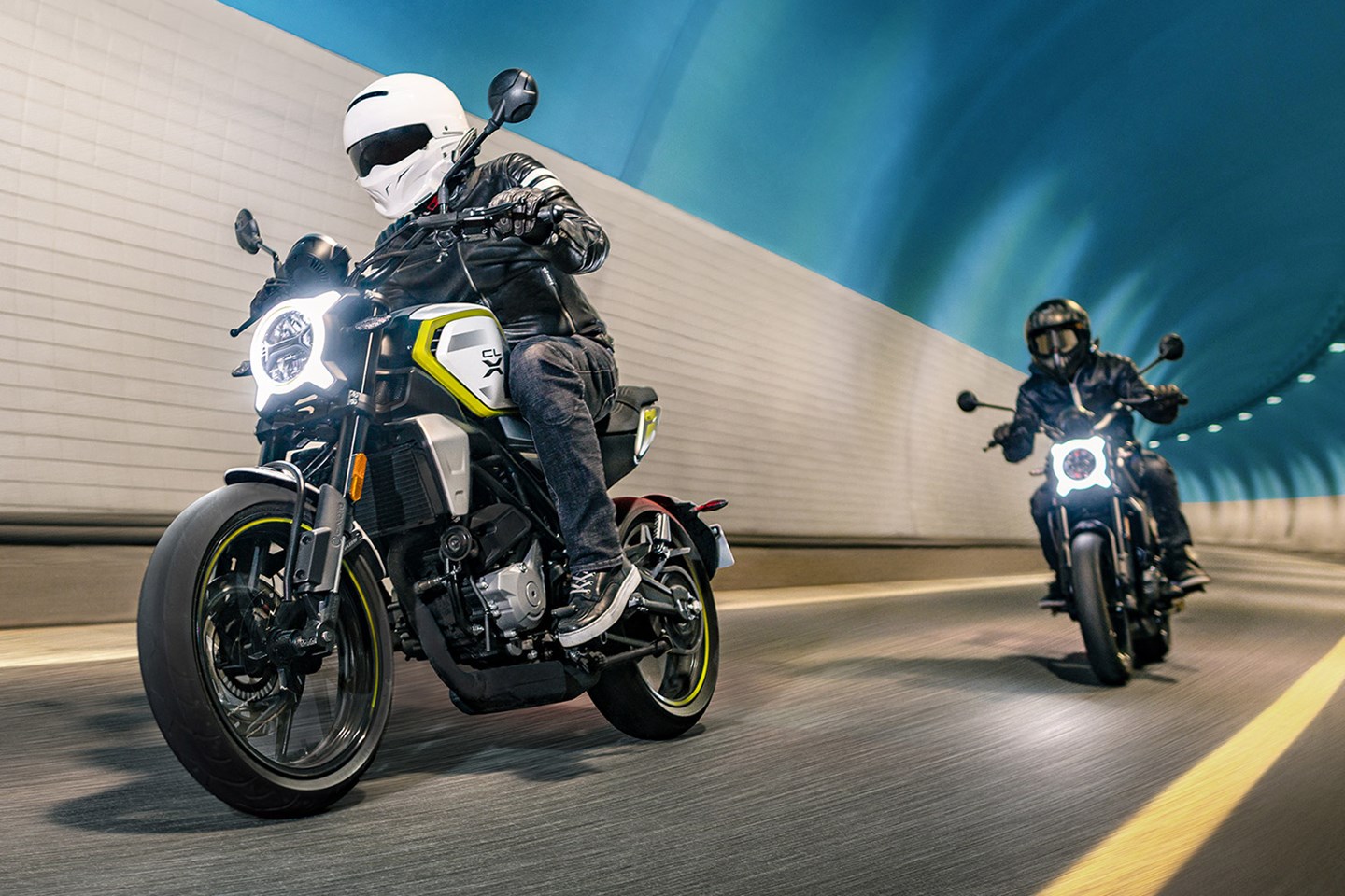 复古车新选择,春风300cl-x米兰亮相