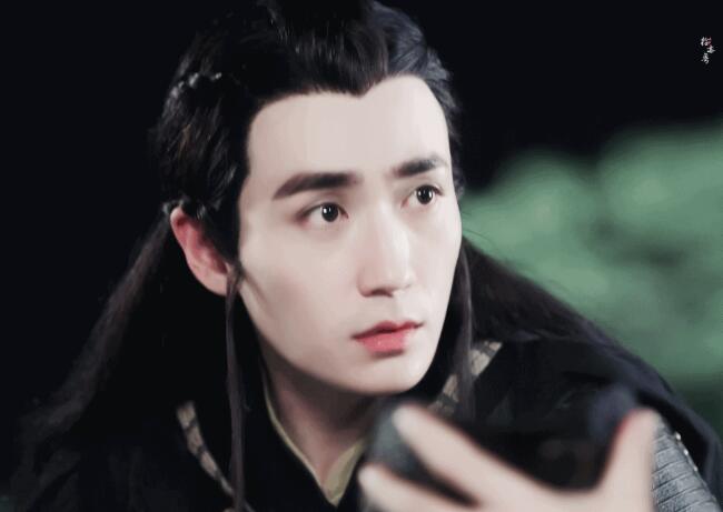 《镇魂》之沈巍:"我不再是无知的小鬼王,你会喜欢我吗?