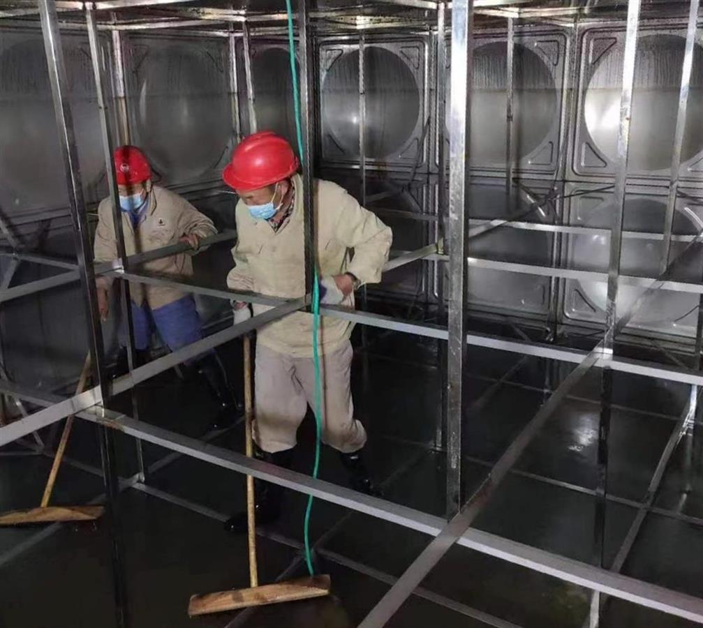 长江水务公司启动新一轮水箱清洗,涉及武汉10个小区,看看有你家吗?