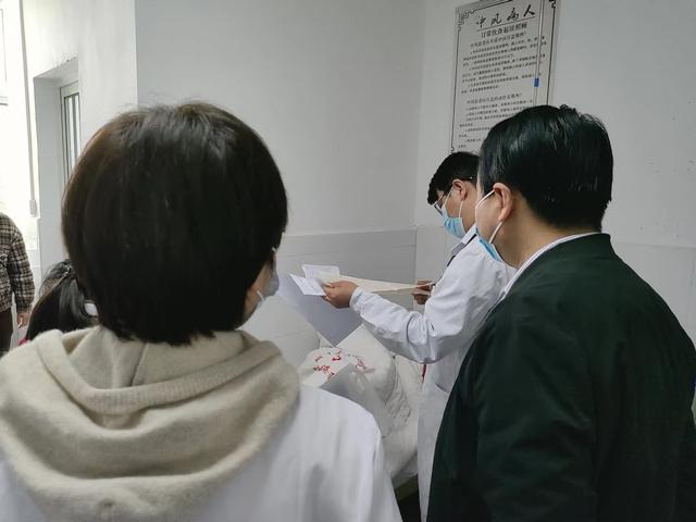 南阳市中医院专家团队到淅川县厚坡镇卫生院义诊及科普宣传活动