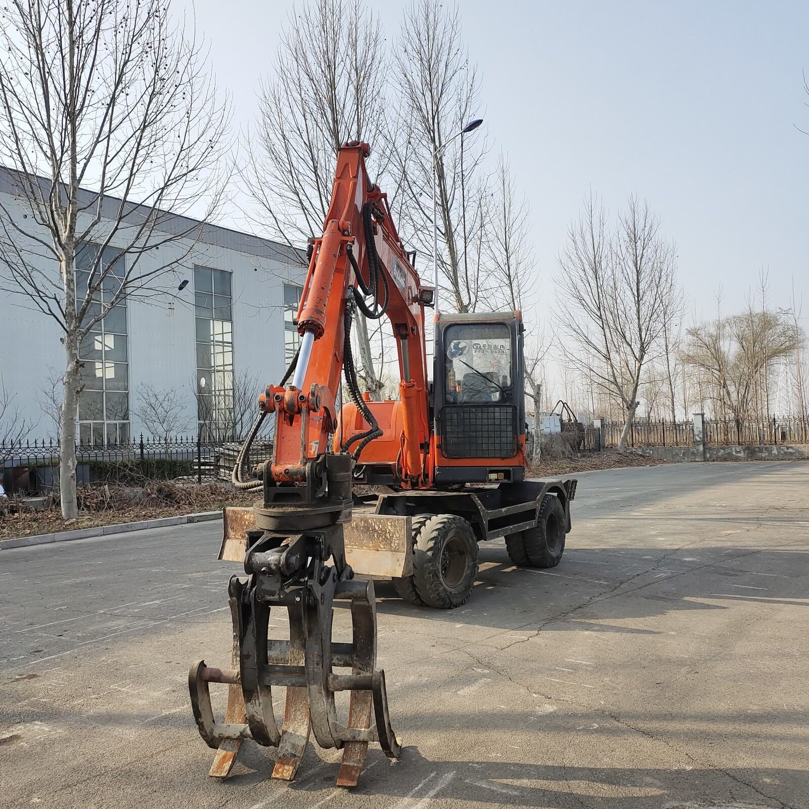 个人转让宝鼎95抓木机 二手轮式挖机 二手夹机