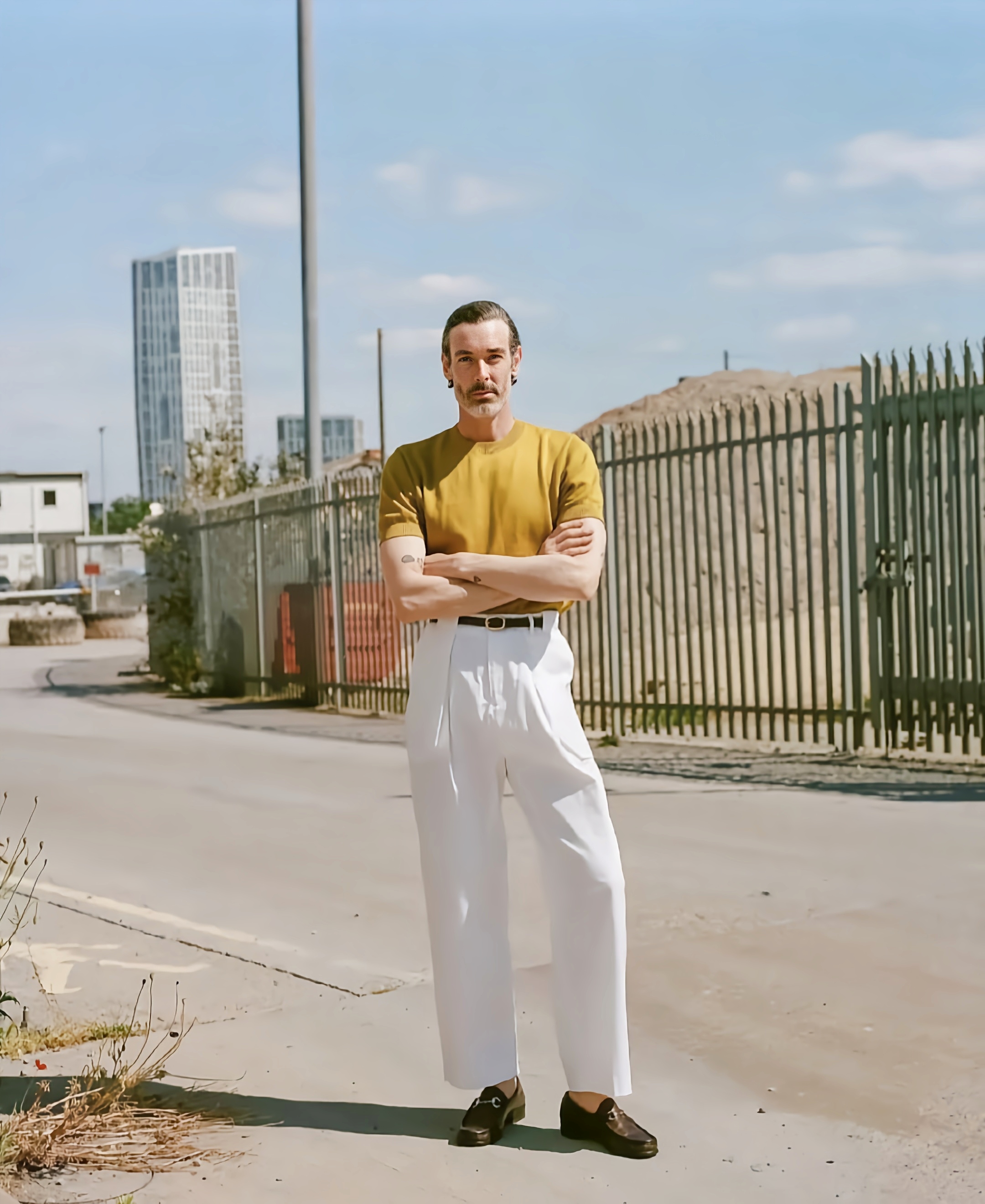 英国首席男模究竟可以有多时尚?网友表示:简直是行走的荷尔蒙