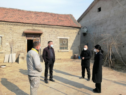 尉氏县张市镇慰问独居老人 传递冬日温暖