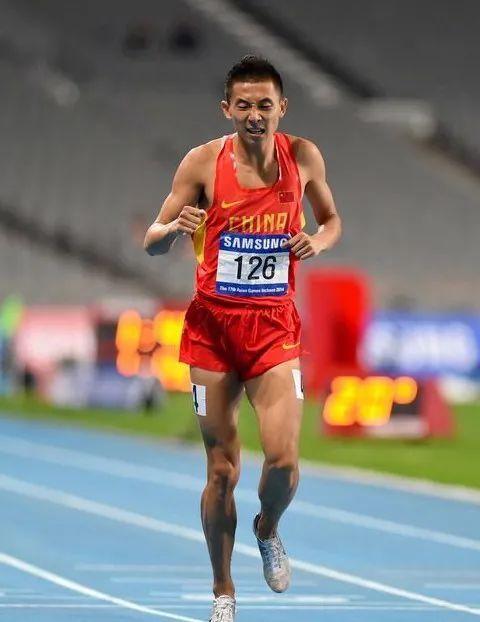 中国男子800米「历史最快十强」