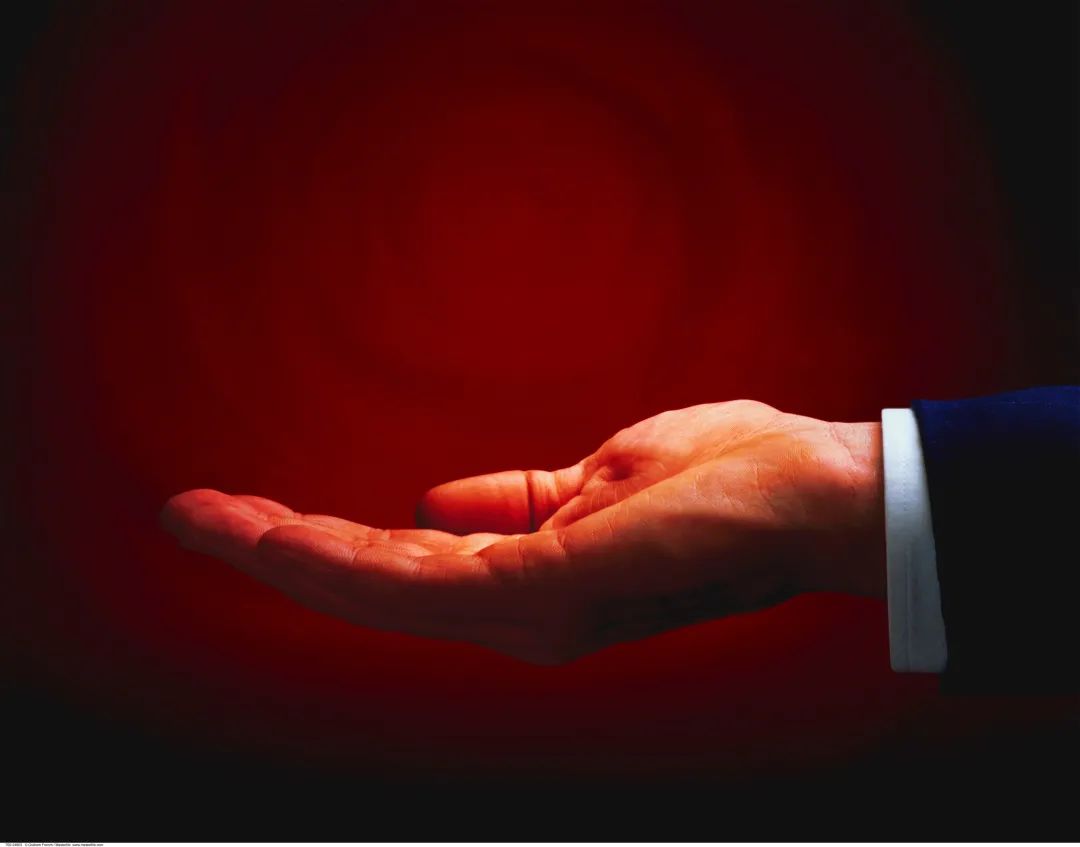 译词|red-handed 不是"红手"?那它是什么意思?