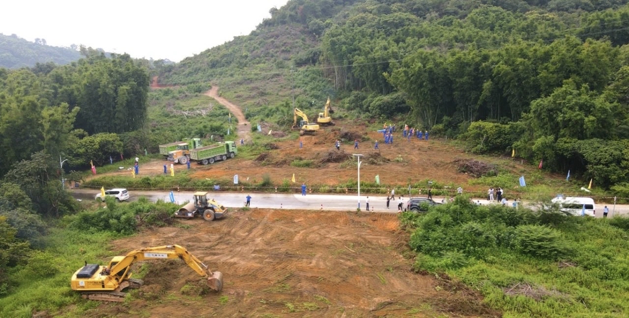 佛清从高速公路太平段动工