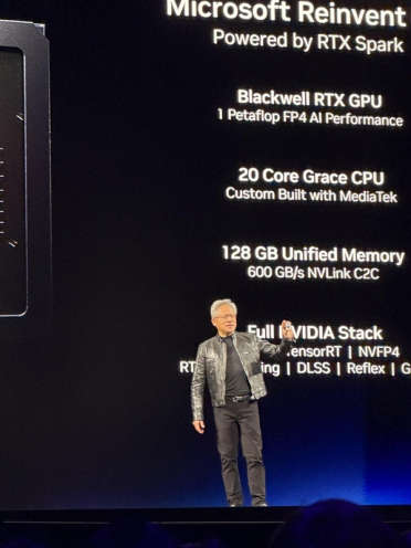 联想首批搭载NVIDIA RTX Spark！千万亿次算力+128GB内存杀入AI PC