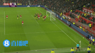 英超-b费世界波霍伊伦破门 曼联2-3诺丁汉森林_索兰克进球中柱_曼联0-3伯恩茅斯
