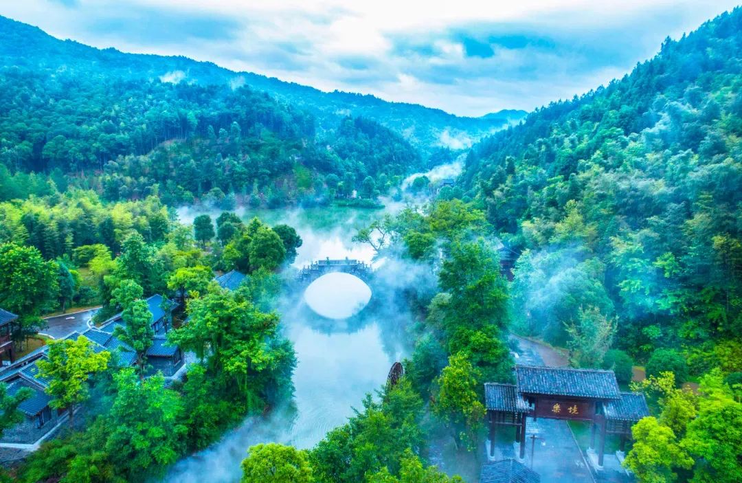 下周五江西多个景区免票半价
