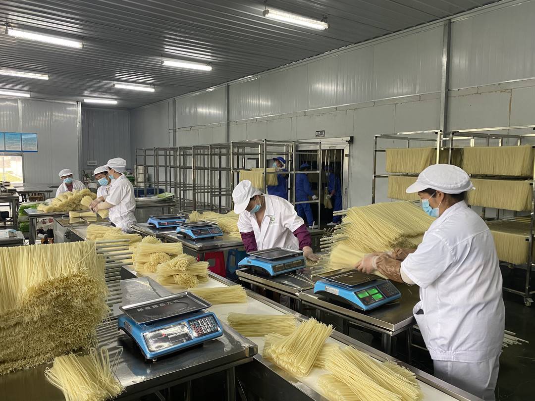 一季度生产销售实现开门红 四川富顺造米粉热销西南西北地区
