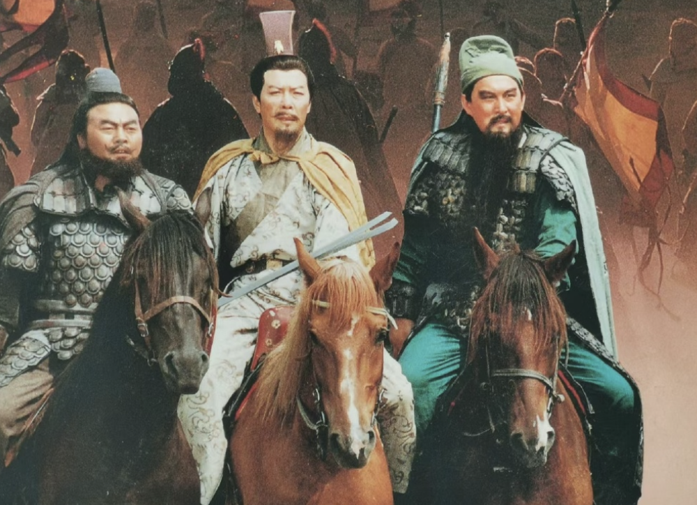 94版《三国演义》关羽陆树铭追悼会在西安举行,数百人前来送行