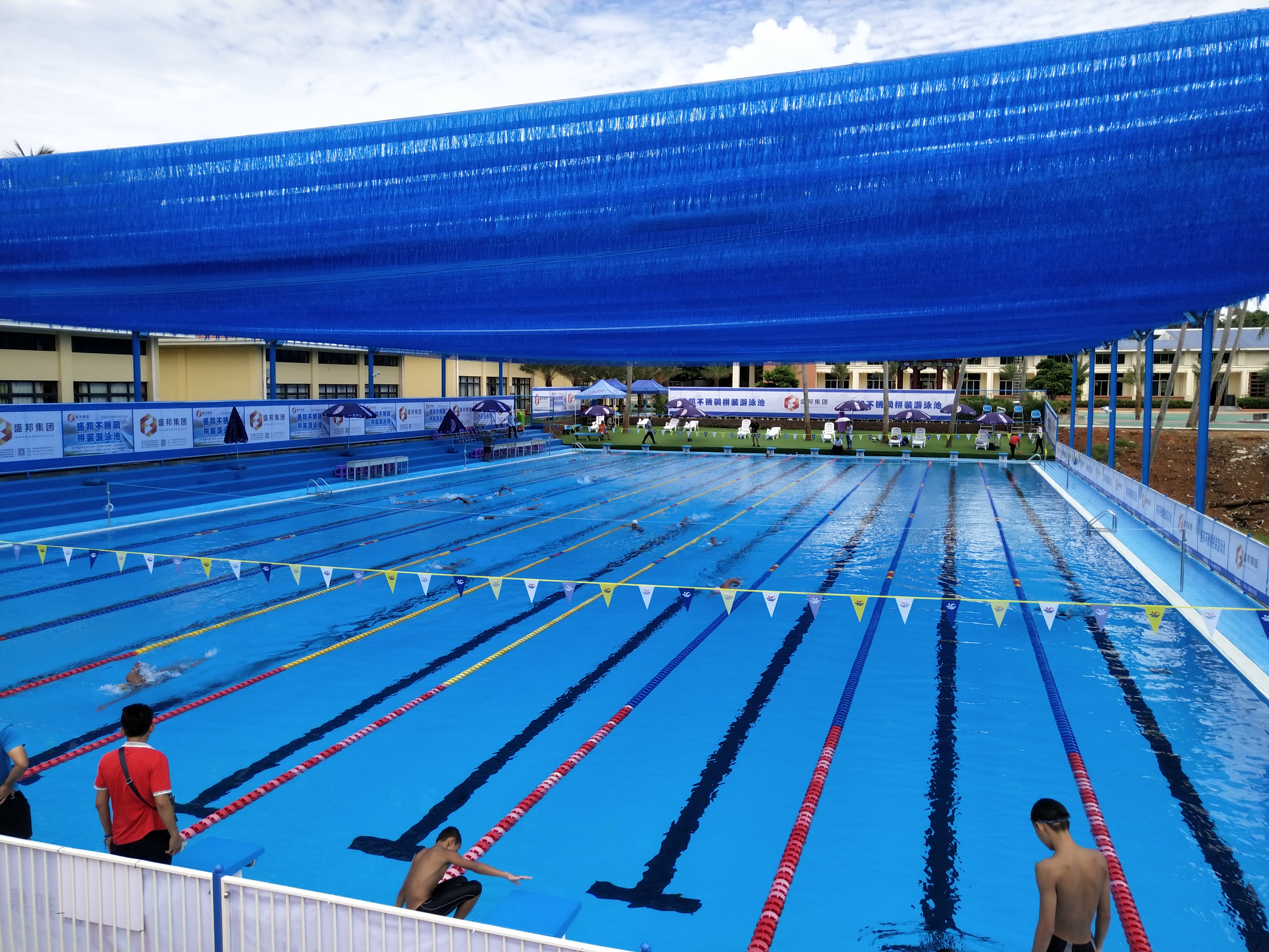 不锈钢泳池池体特性介绍