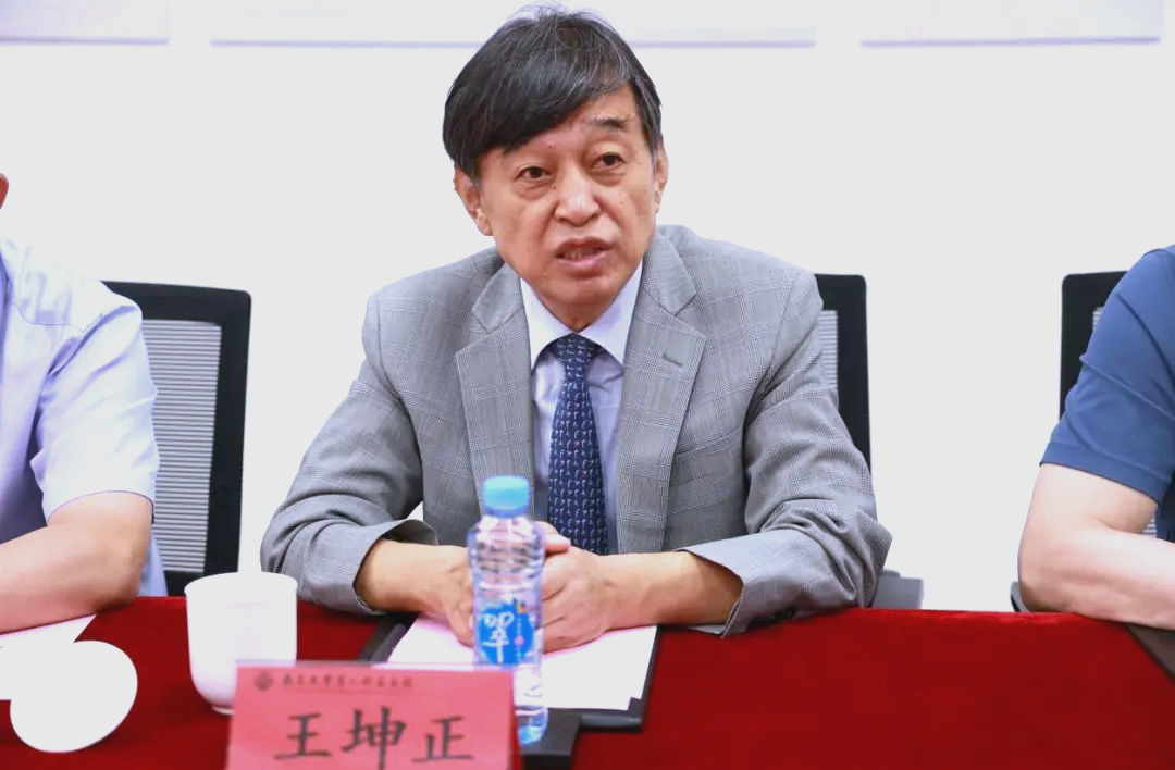 南昌大学二附院深度引入骨科人才团队,拓展医疗服务合作