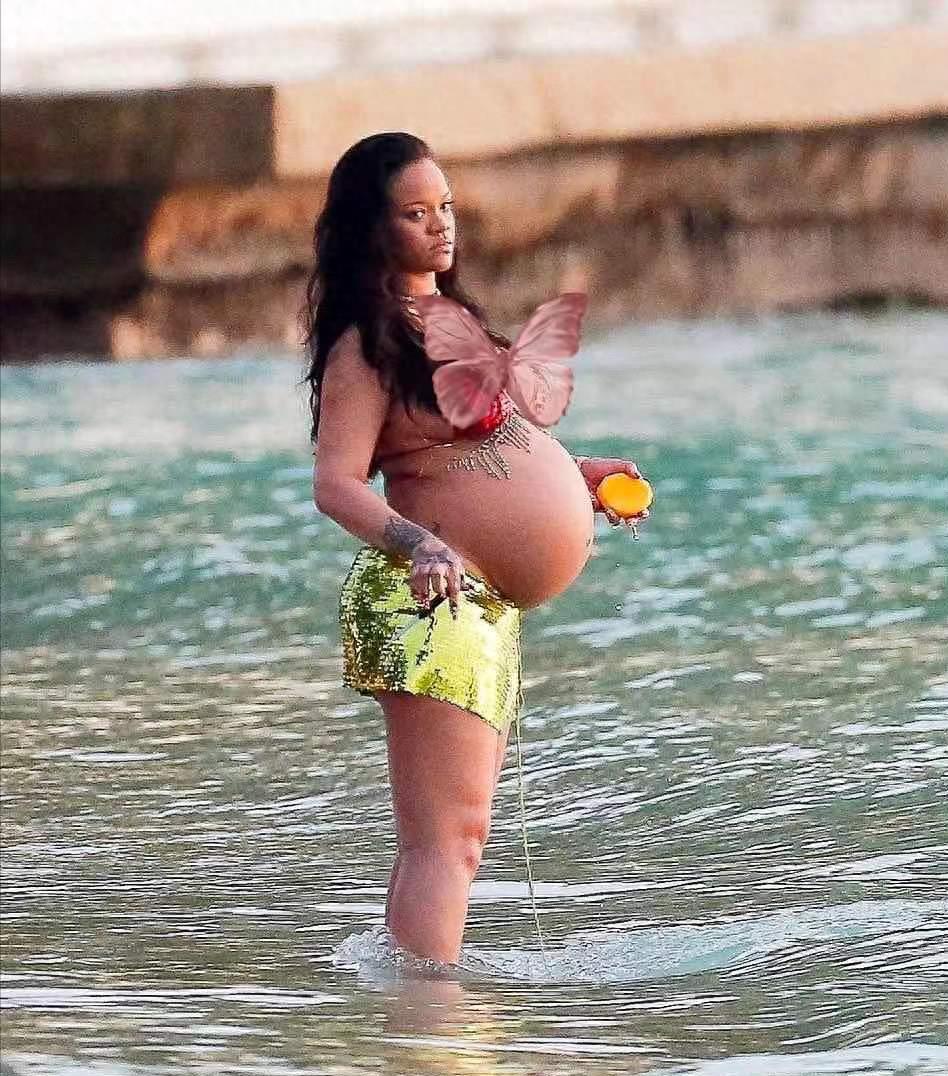 海边孕妇蕾哈娜放飞自我,穿液体比基尼吃水果惊艳全场!