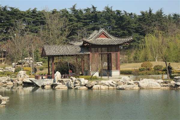 古典园林造景手法中添景的含义