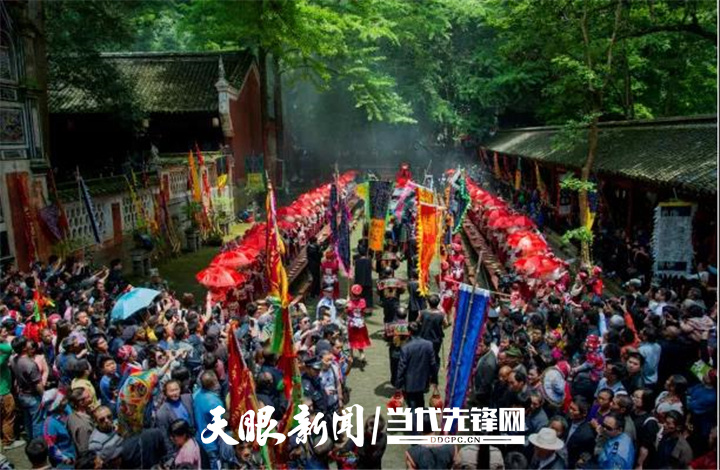 农历四月八,黄平县飞云崖即将迎来"祭牛节"