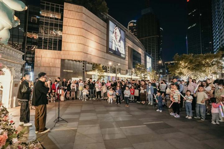 潮声丨西湖边街头艺人或持证上岗,他们将如何点亮城市