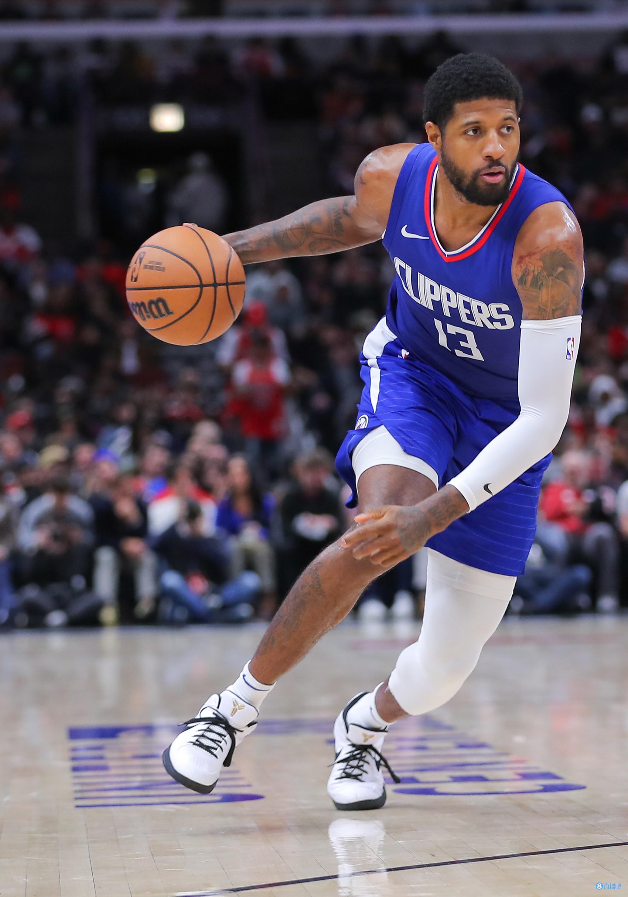 状态上佳!乔治连续8场拿下20 且命中率不低于45% 生涯第二次!