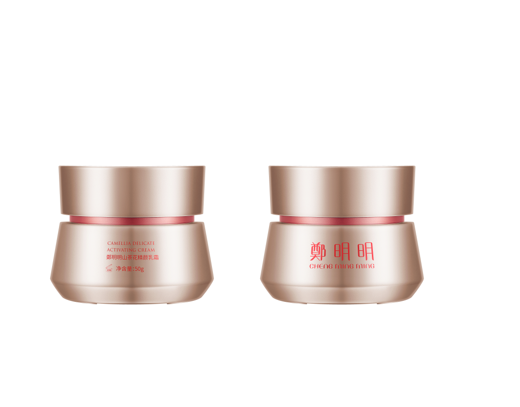 该如何修护抗老?郑明明山茶花精颜套组的使用步骤