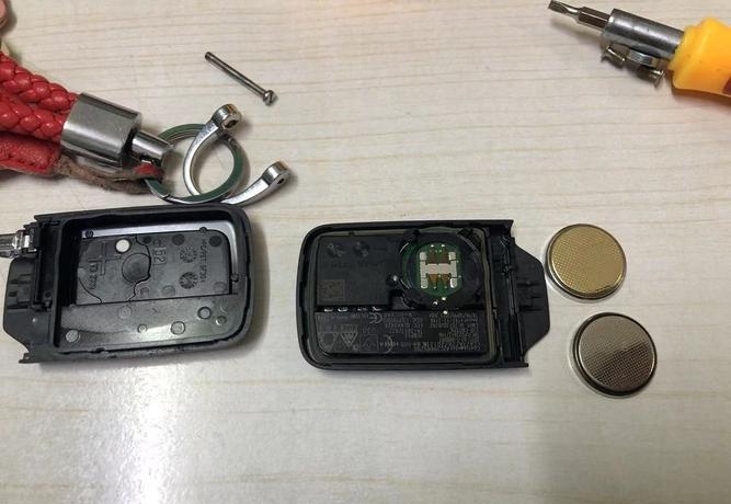 第十代思域的钥匙电池型号是什么?