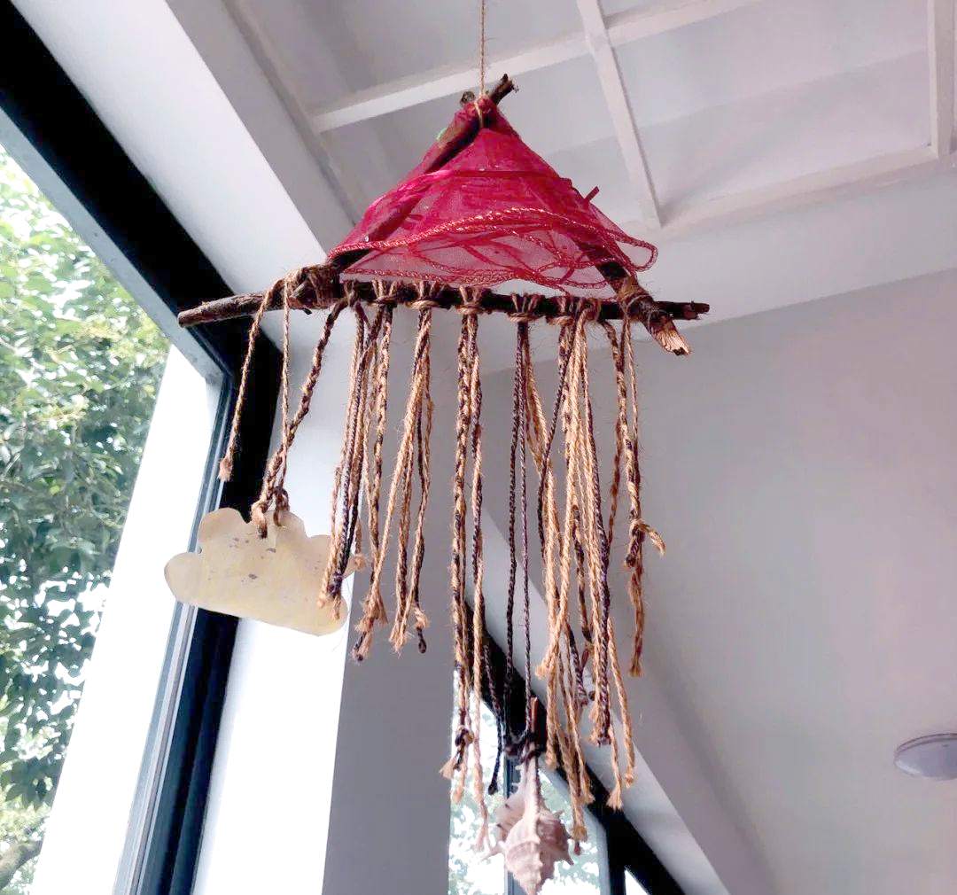 主题环创吊饰:匠心独运,点亮空间的艺术