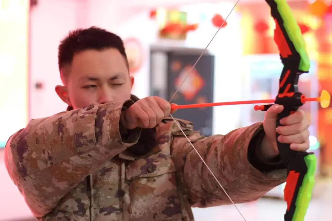 尽情洋溢欢乐;趣味活动,开弓射箭笑颜开……我在星城长沙守望河北邯郸