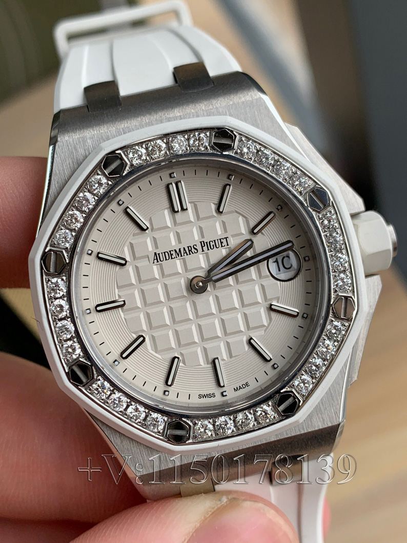 定制版爱彼皇家橡树67540女表,真钻值得入手吗?-第3张图片