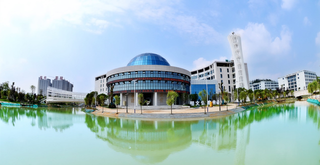 岳阳首所民办高职院校建成招生