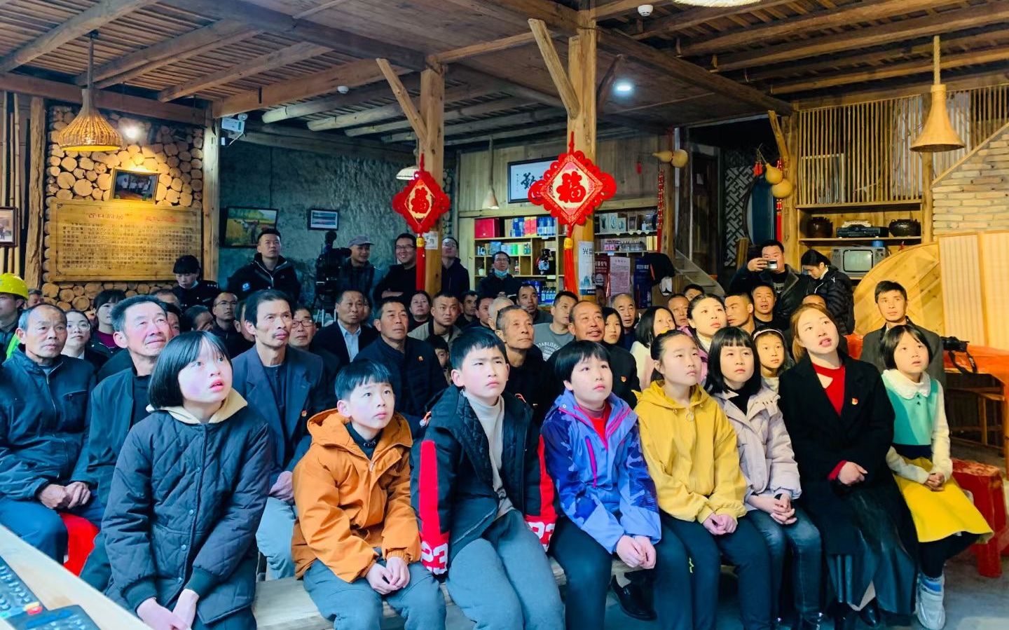 福建下党乡党委副书记吴德:连发十条朋友圈,庆获集体楷模称号