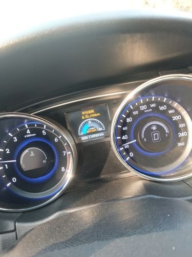 北京现代索纳塔8油耗怎么样