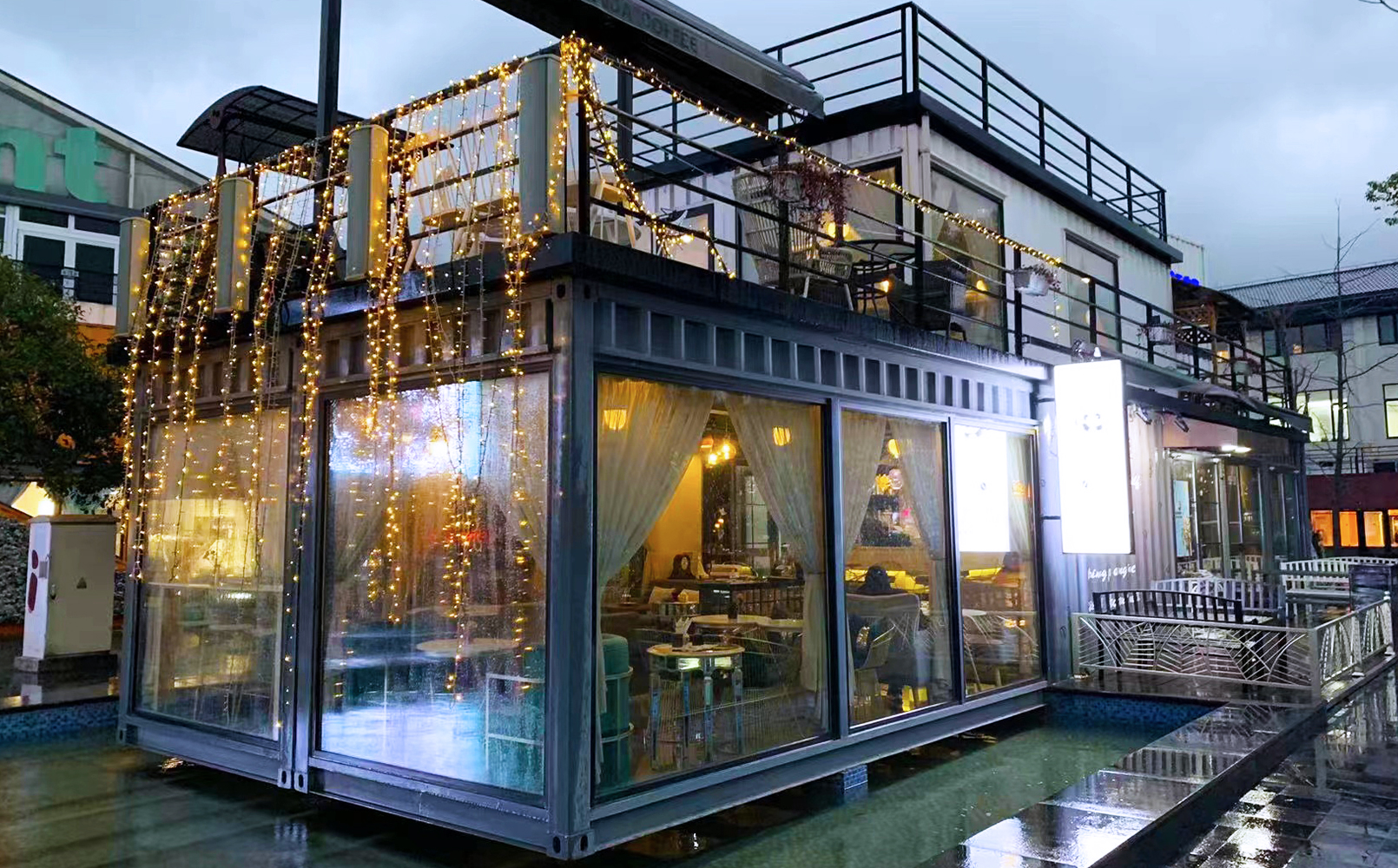 崛起的新潮流-集装箱咖啡屋