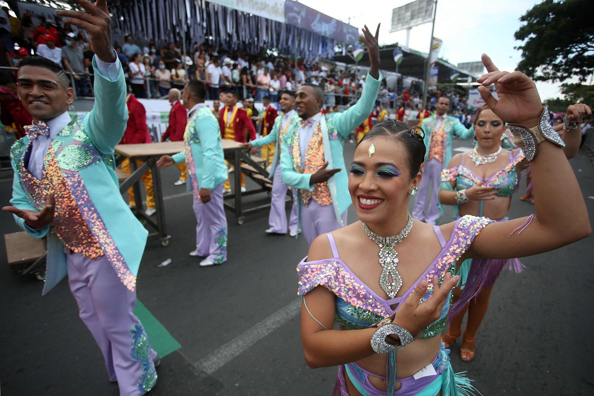 (外代一线)哥伦比亚卡利集会开幕