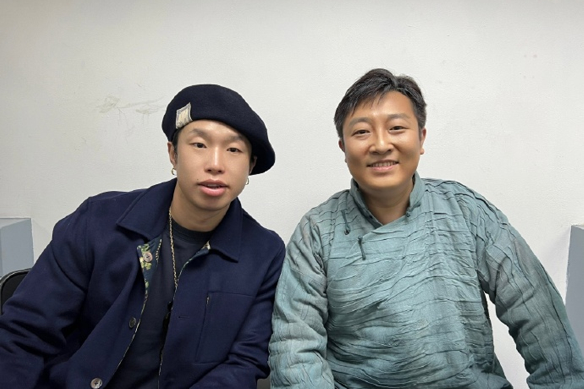 德云社烧饼晒化妆照,被肩膀处的纹身抢镜,粉丝留言真是"扎心"