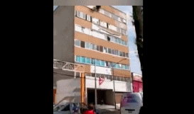 地震墨西哥发生7.4级地震，房屋出现明显晃动，至少有5人已经丧生