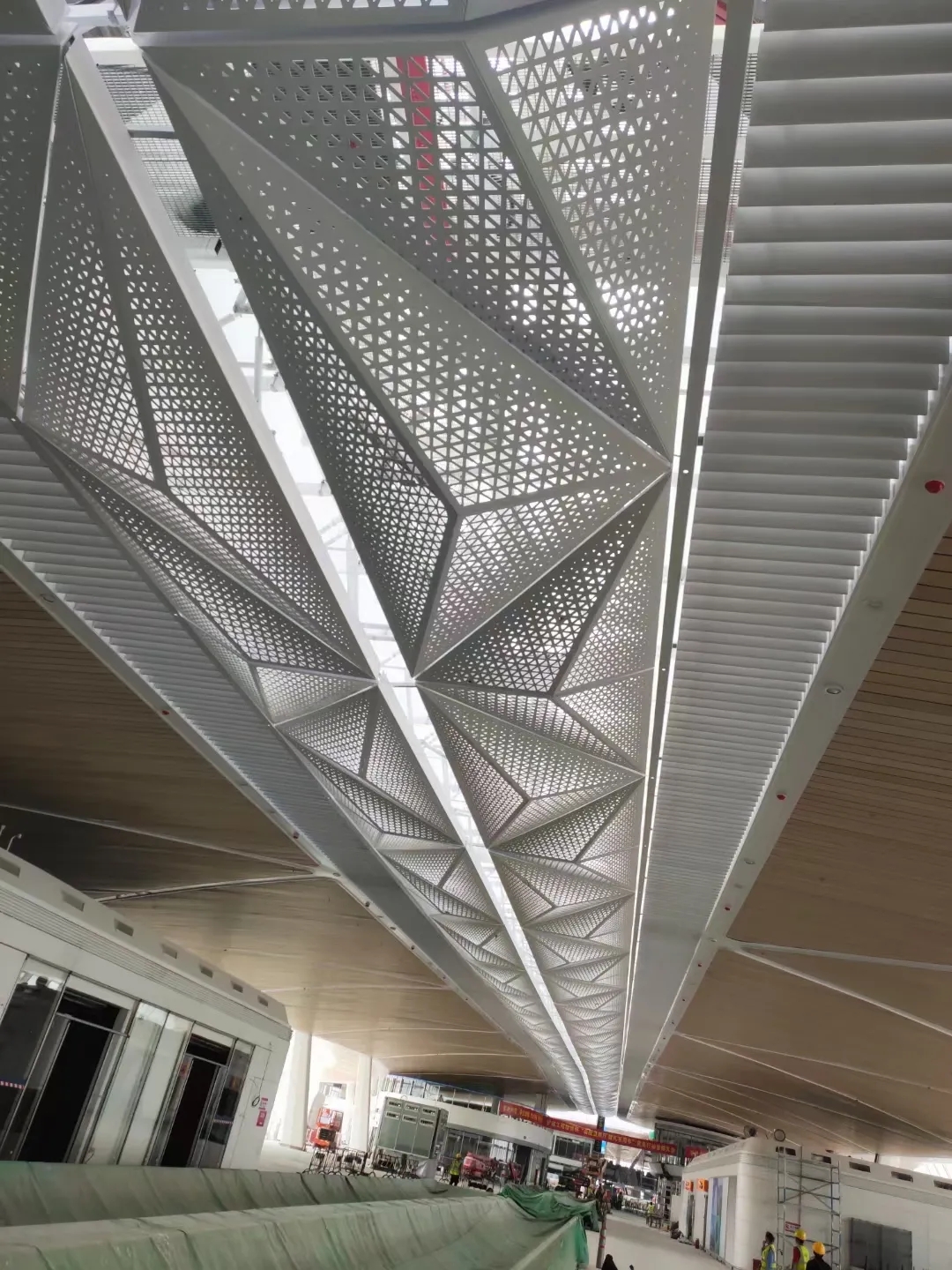 铝单板吊顶有什么好