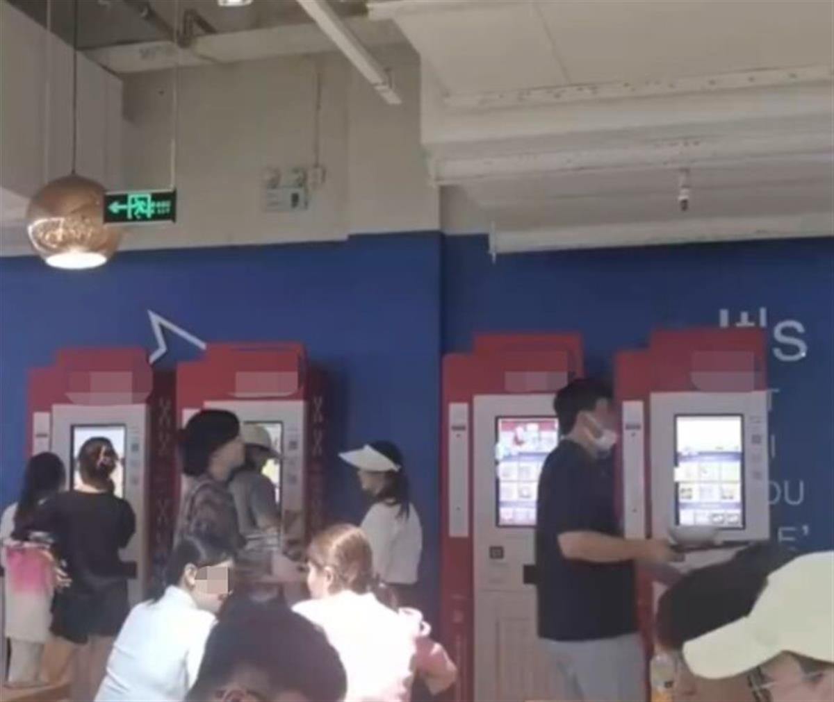 大连一高校食堂放多台彩票机_校外大学实训总结_大连民族大学食堂