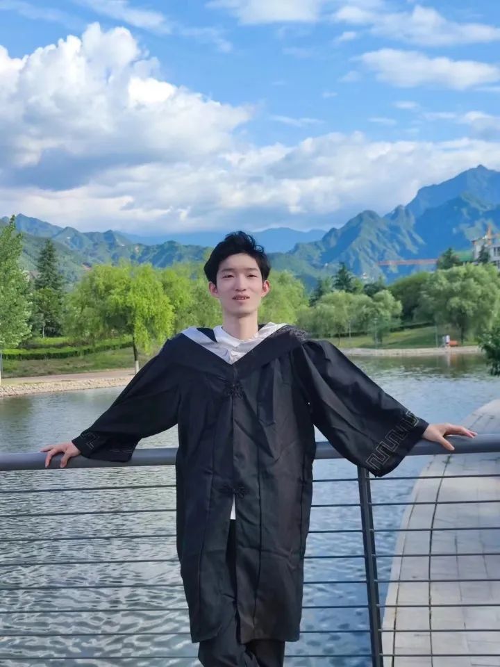 《独家记忆》|他们是优秀毕业生!