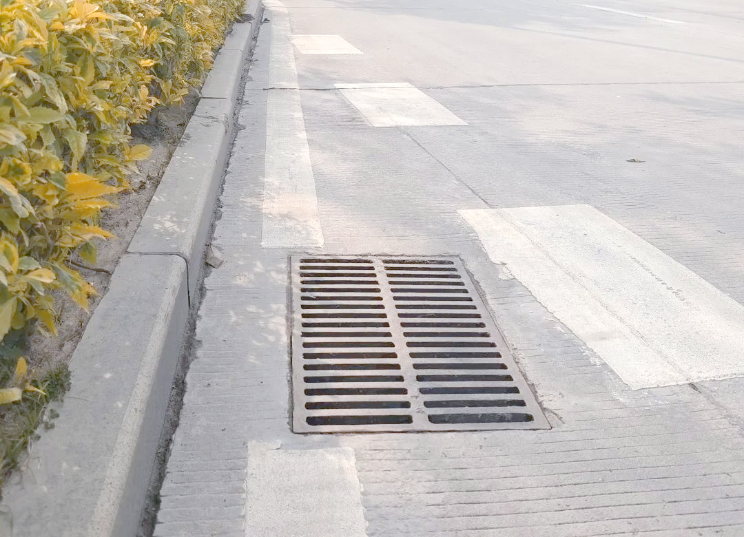 公路排水设施的多样类型及养护方法