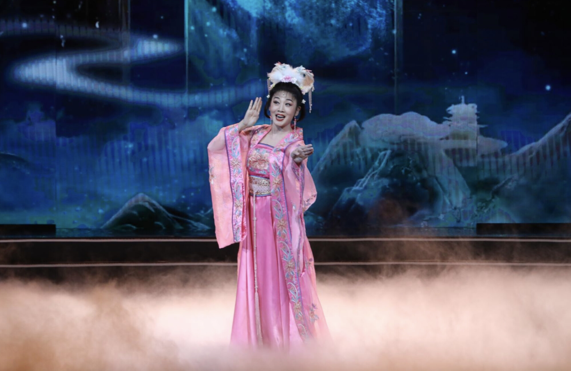 全国戏曲名家湾区"飙戏" 第三届粤港澳大湾区文化艺术节拉开帷幕
