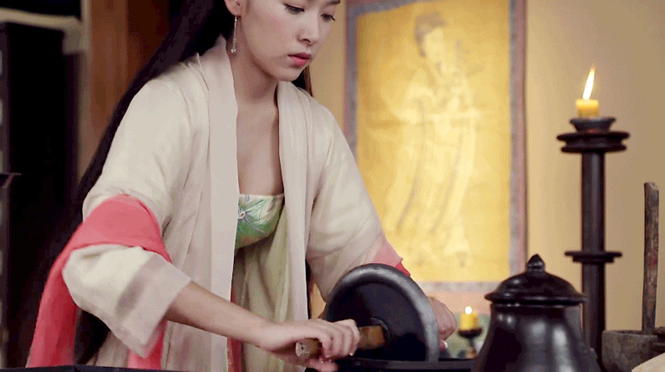 此前,阚清子因为在电视剧《通天狄仁杰》里的扮相被送上热搜.