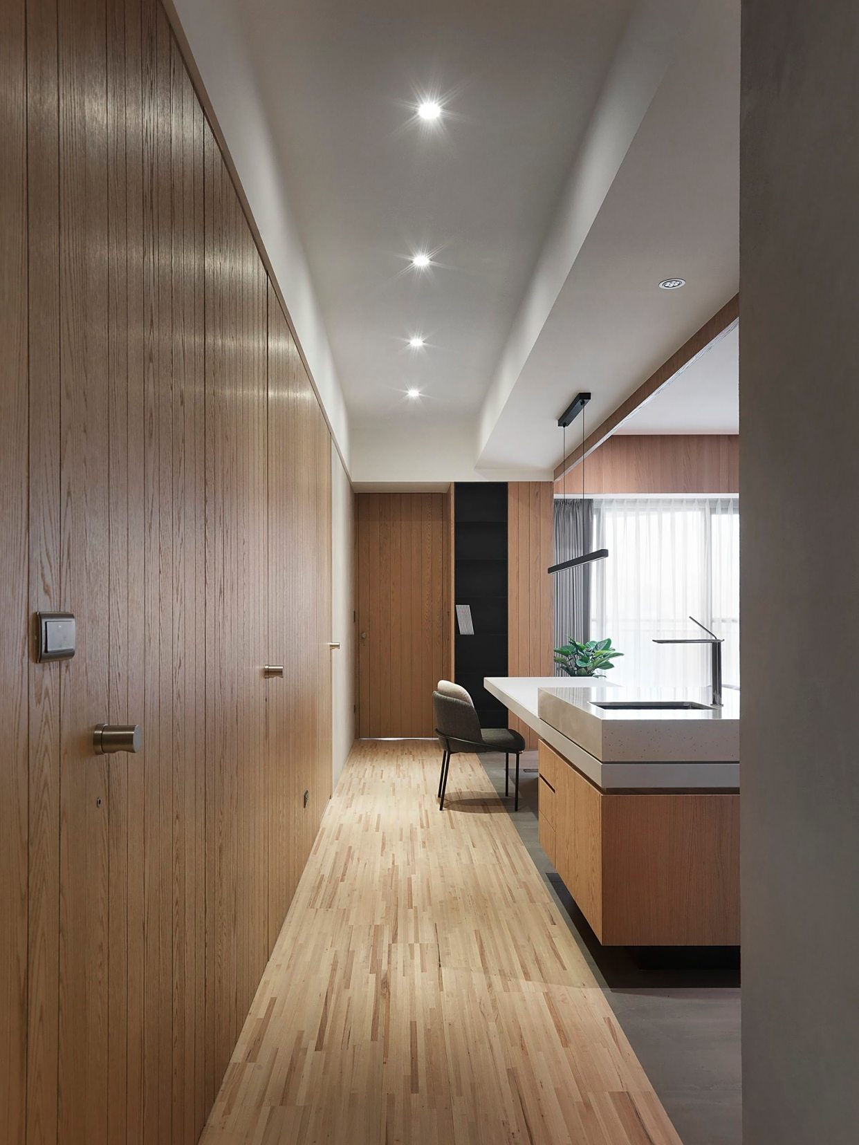 成都装修设计160㎡现代风,全屋护墙板,简洁明朗十年不过时