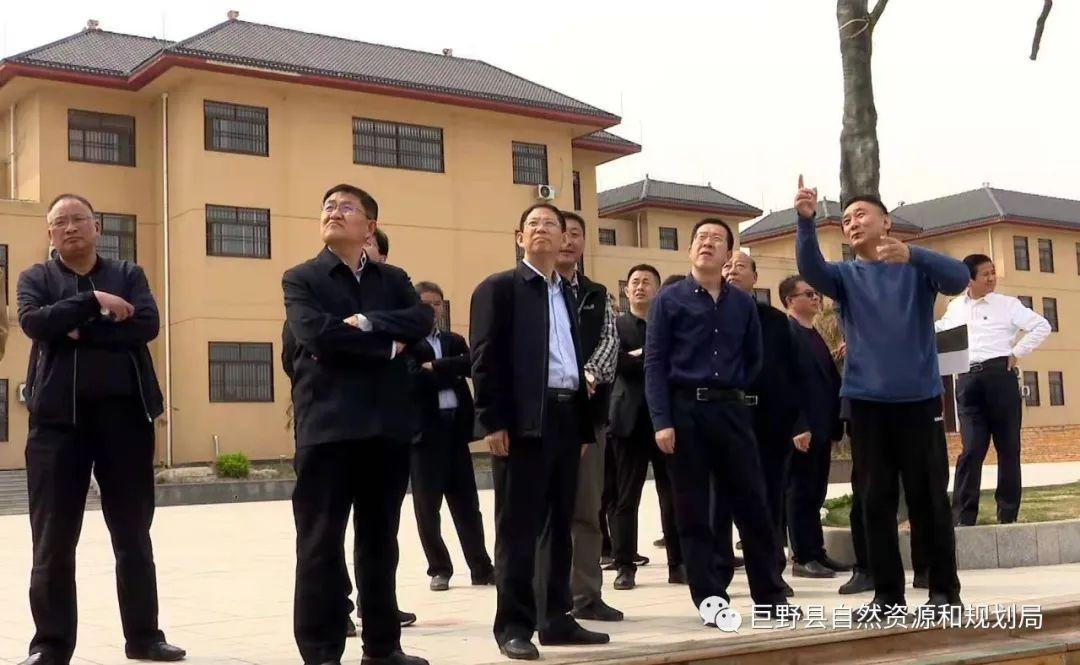 国家自然资源督察济南局副专员孔维东莅临我县调研