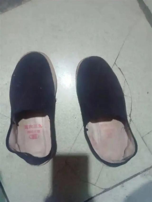 农民工带孩子买衣服疑遭歧视,耐克道歉